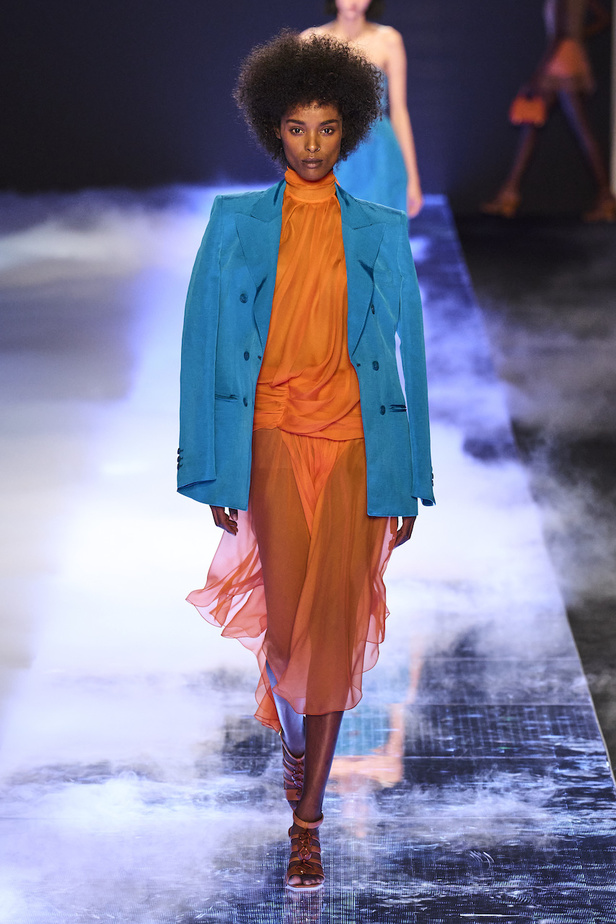 من مجموعة ألبيرتا فيريتي لموسم ربيع وصيف 2023