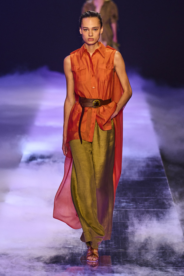 من مجموعة ألبيرتا فيريتي لموسم ربيع وصيف 2023