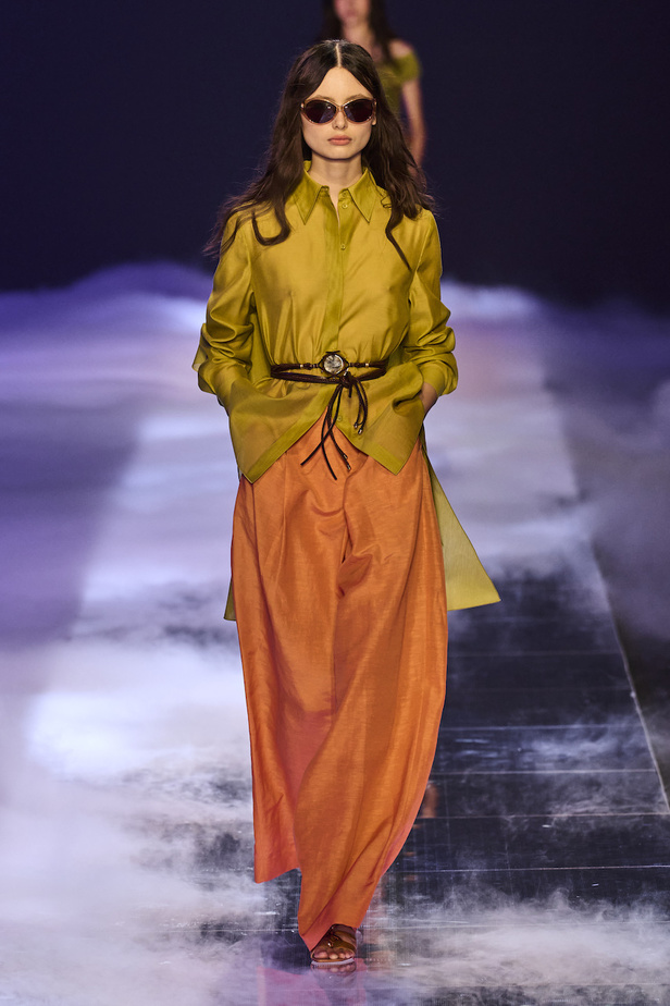 من مجموعة ألبيرتا فيريتي لموسم ربيع وصيف 2023