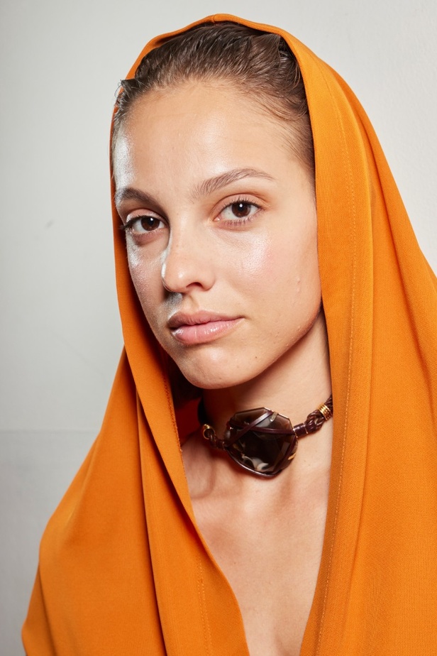 مجموعة ألبيرتا فيريتي لموسم ربيع وصيف 2023