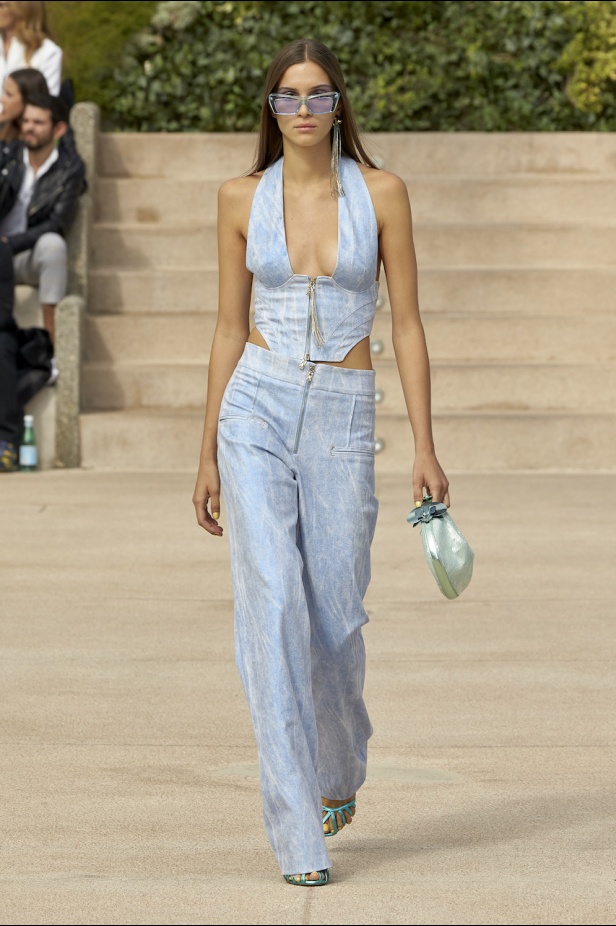 مجموعة Genny لموسم ربيع وصيف 2023