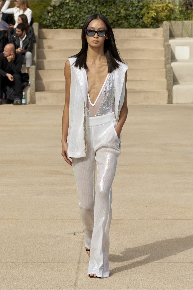 مجموعة Genny لموسم ربيع وصيف 2023