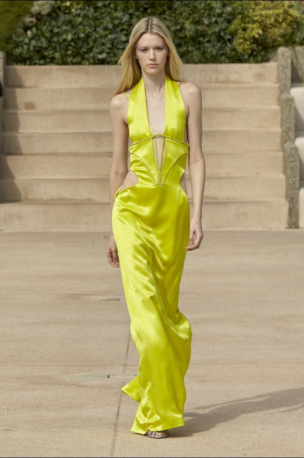 مجموعة Genny لموسم ربيع وصيف 2023