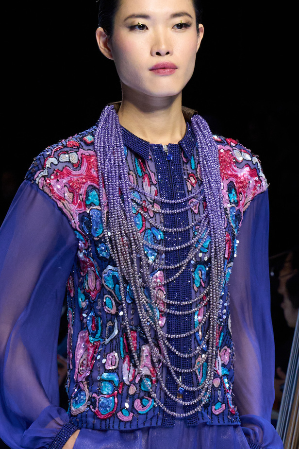 مجموعة جيورجيو ارماني لموسم ربيع وصيف 2023