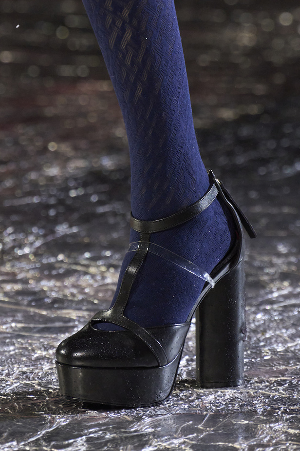 مجموعة تومي هيلفيغر لموسم خريف وشتاء 2022