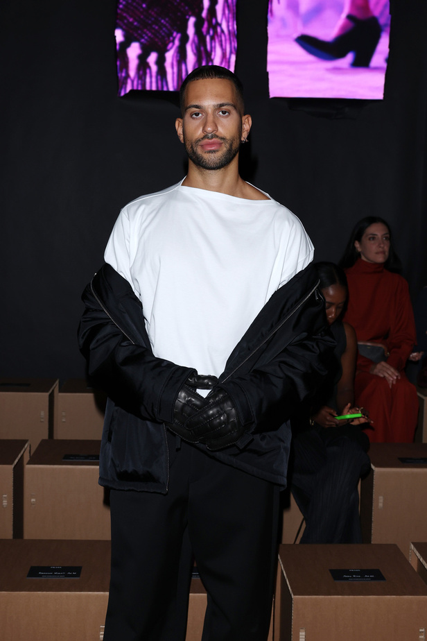 مجموعة Prada لربيع وصيف 2023: اللمسة الإبداعية المناسبة لموسم الربيع المقبل