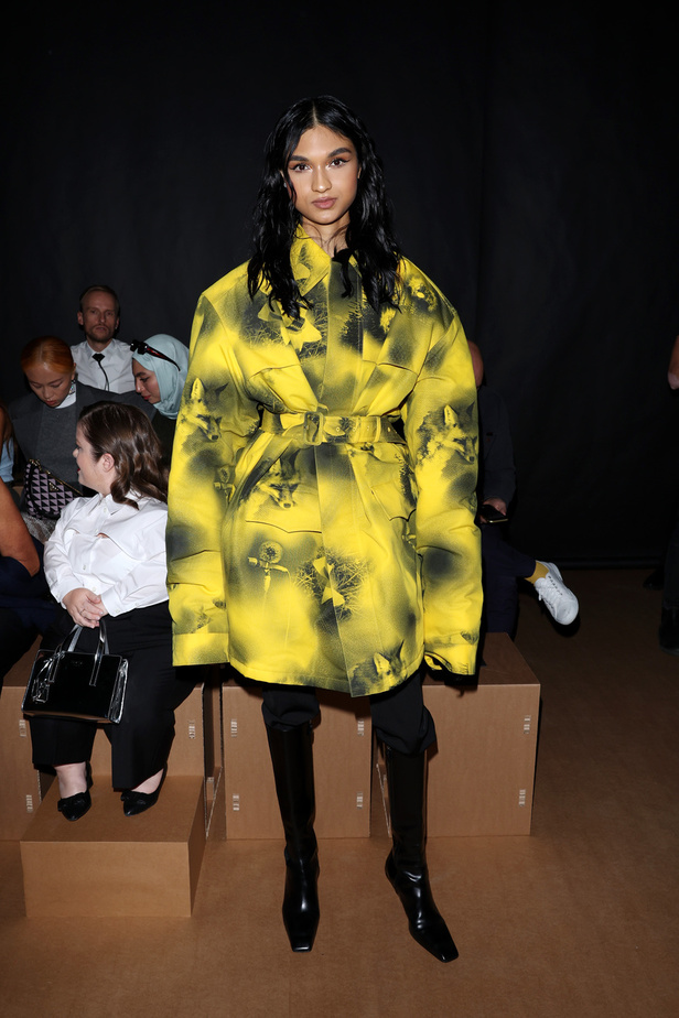 مجموعة Prada لربيع وصيف 2023: اللمسة الإبداعية المناسبة لموسم الربيع المقبل