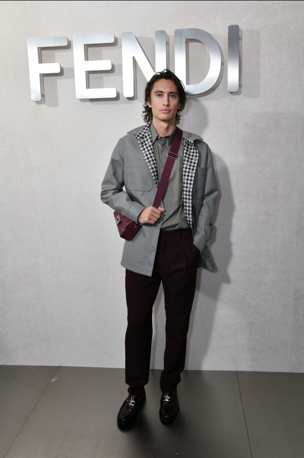 دار "فندي" تحتفل بحقيبة باغيت بجموعة كبسولية ساحرة في نيويورك