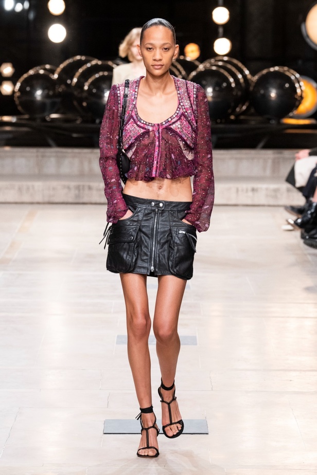 مجموعة Isabel Marant لربيع 2023 