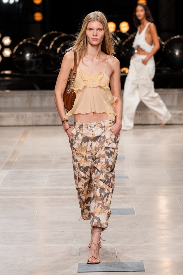 مجموعة Isabel Marant لربيع 2023 
