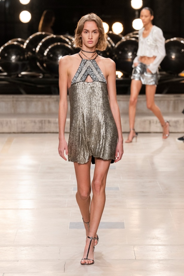 مجموعة Isabel Marant لربيع 2023 