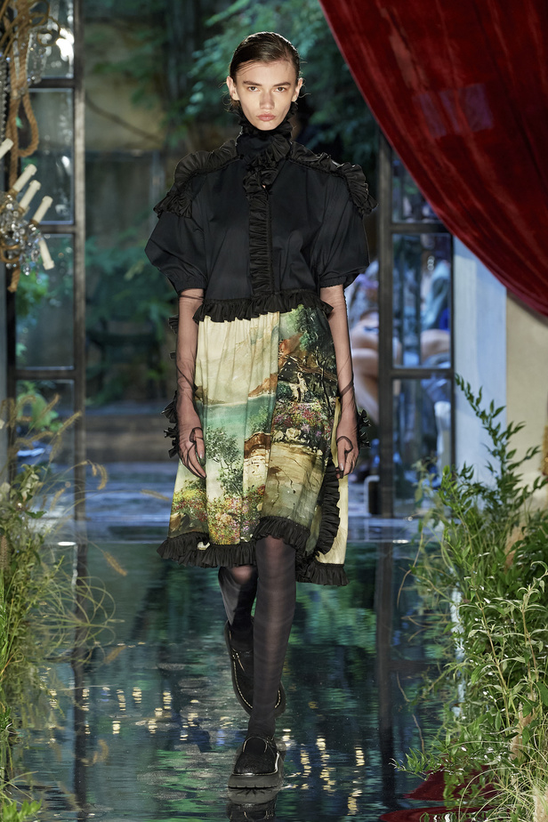 مجموعة Antonio Marras لربيع وصيف 2023.. جرأة النقشات وبريق الأقمشة