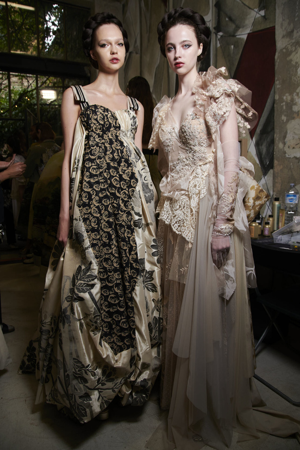 مجموعة Antonio Marras لربيع وصيف 2023.. جرأة النقشات وبريق الأقمشة