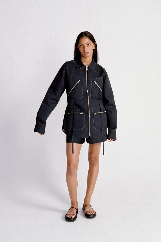 مجموعة Noon By Noor لربيع 2023 إطلالات بسيطة لكن غنية بالتفاصيل غير المتوقعة