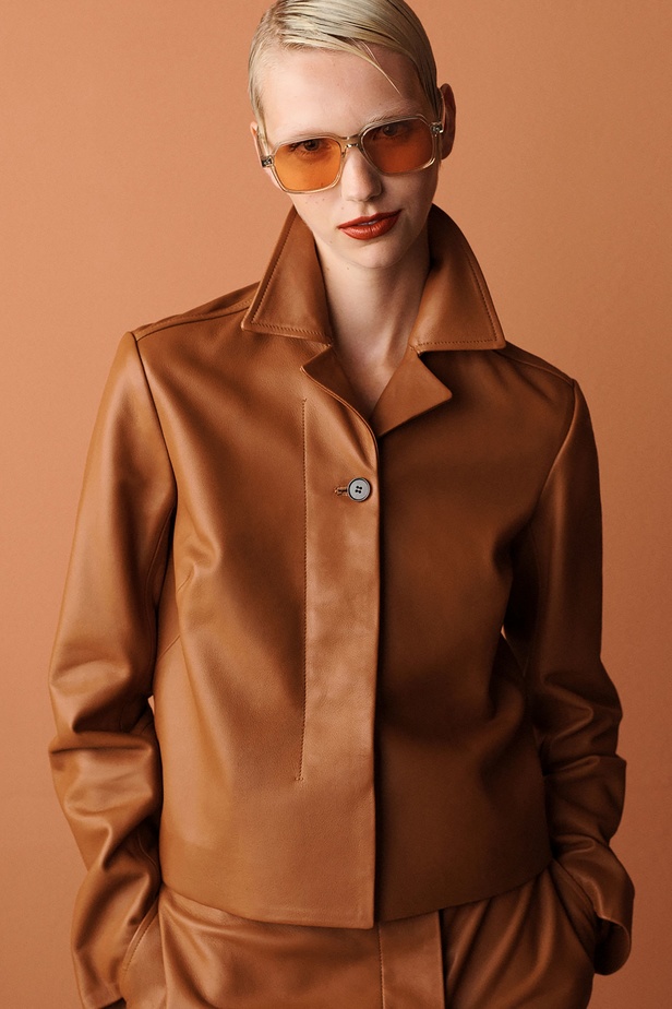 الخطوط المستقيمة أبرز سمات تشكيلة "بول سميث" لربيع وصيف 2023