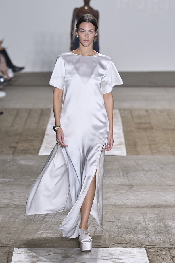 من مجموعة Ports 1961 لموسم ربيع وصيف 2023