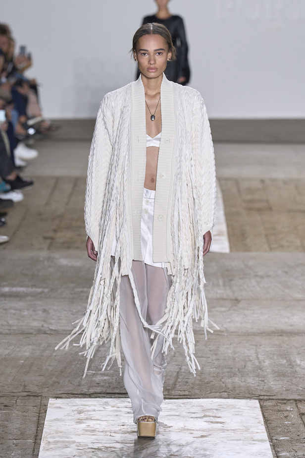 من مجموعة Ports 1961 لموسم ربيع وصيف 2023