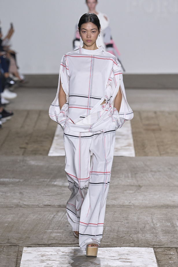 من مجموعة Ports 1961 لموسم ربيع وصيف 2023