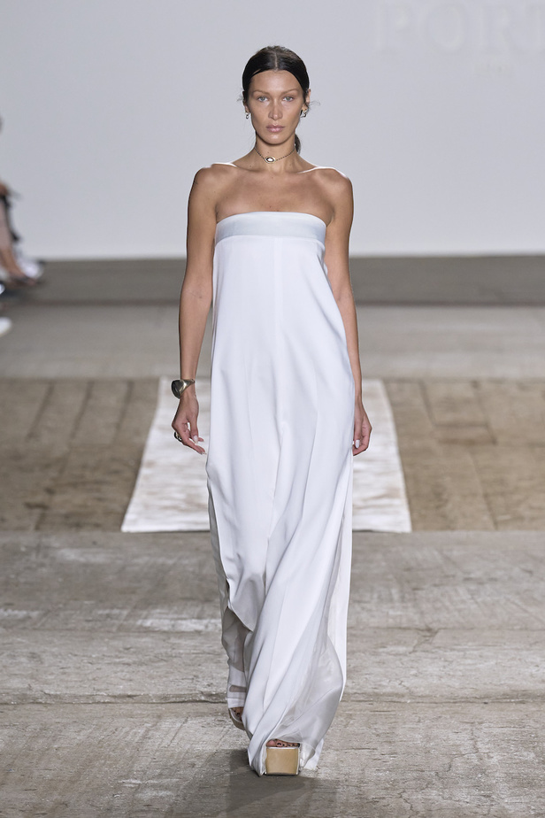 من مجموعة Ports 1961 لموسم ربيع وصيف 2023