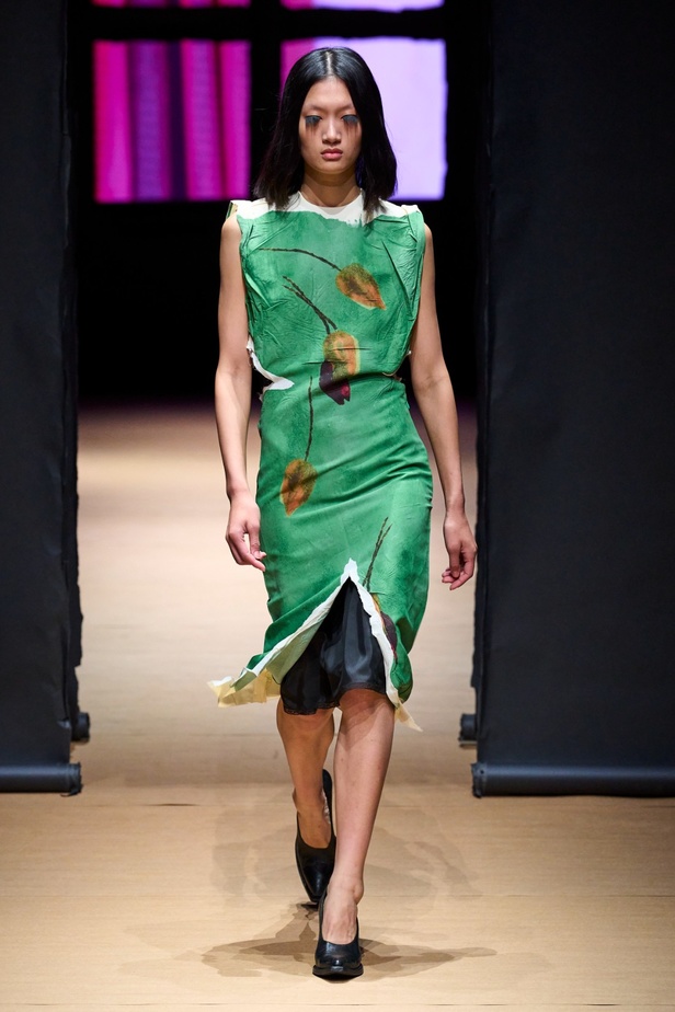 مجموعة Prada لربيع وصيف 2023: اللمسة الإبداعية المناسبة لموسم الربيع المقبل