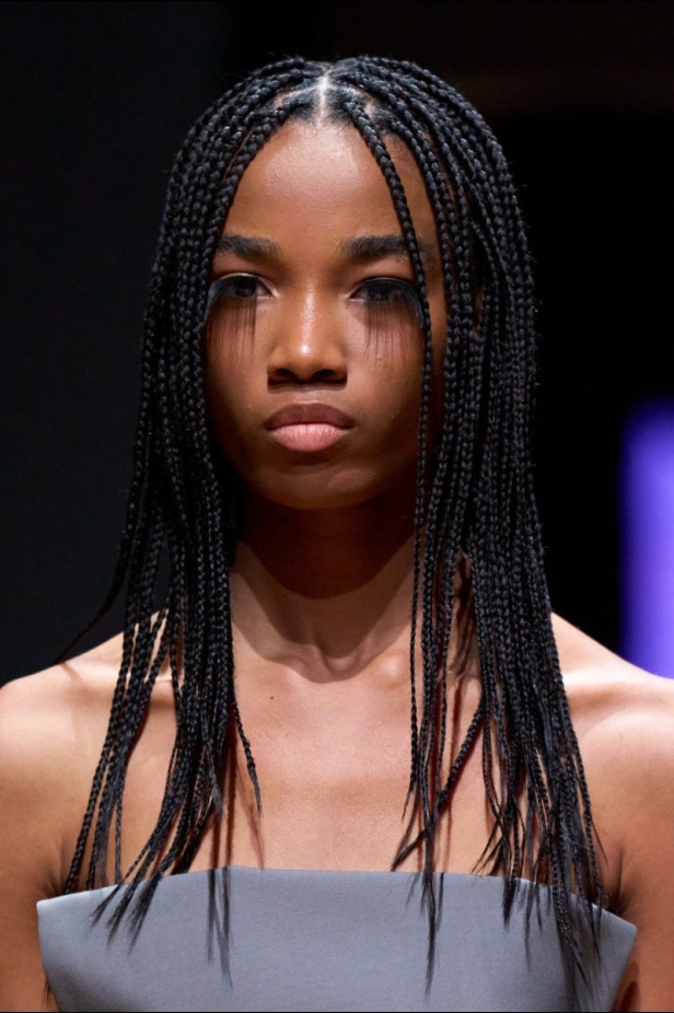 مجموعة Prada لربيع وصيف 2023: اللمسة الإبداعية المناسبة لموسم الربيع المقبل