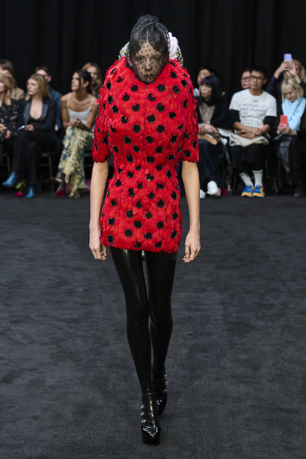 من مجموعة ريتشارد كوين لموسم ربيع وصيف 2023