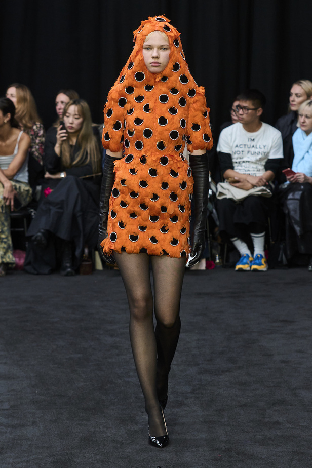 من مجموعة ريتشارد كوين لموسم ربيع وصيف 2023