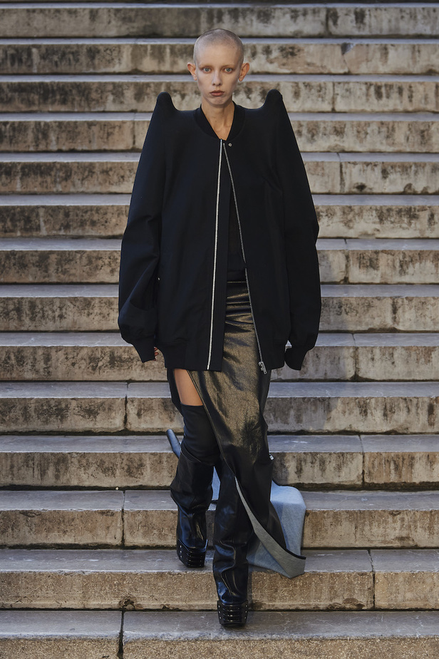 مجموعة ريك أوينز لموسم ربيع وصيف 2023