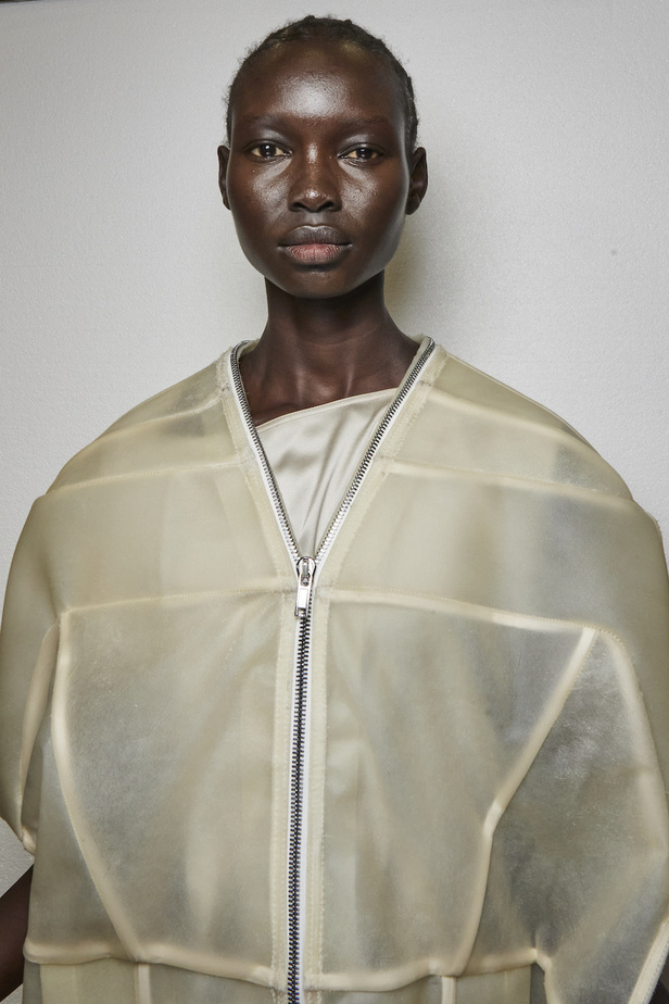 مجموعة ريك اوينز لموسم ربيع وصيف 2023 