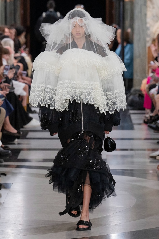 SIMONE ROCHA