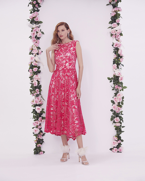 من مجموعة تاداشي جوشي لموسم ربيع وصيف 2023