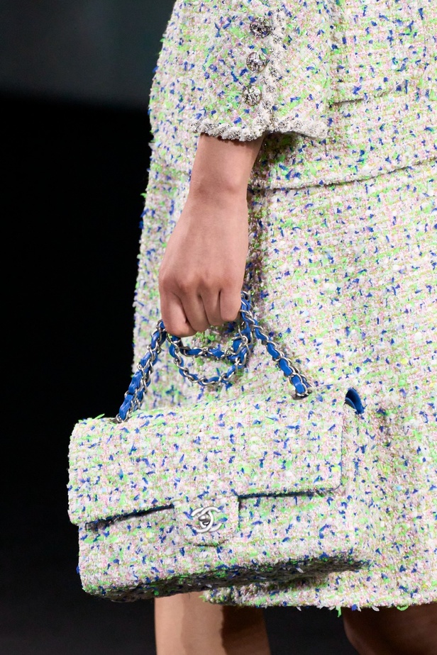 مجموعة CHANEL لربيع 2023 تترجم السحر السينمائي وتستكشف حرية المرأة وأنوثتها