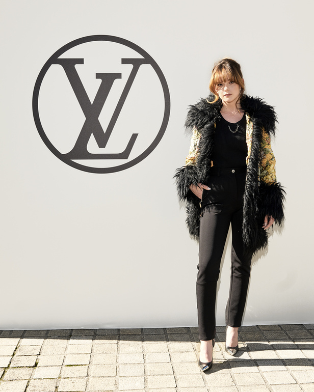 مجموعة Louis Vuitton  لربيع وصيف 2023.. تصاميم مبتكرة وأناقة الجلد