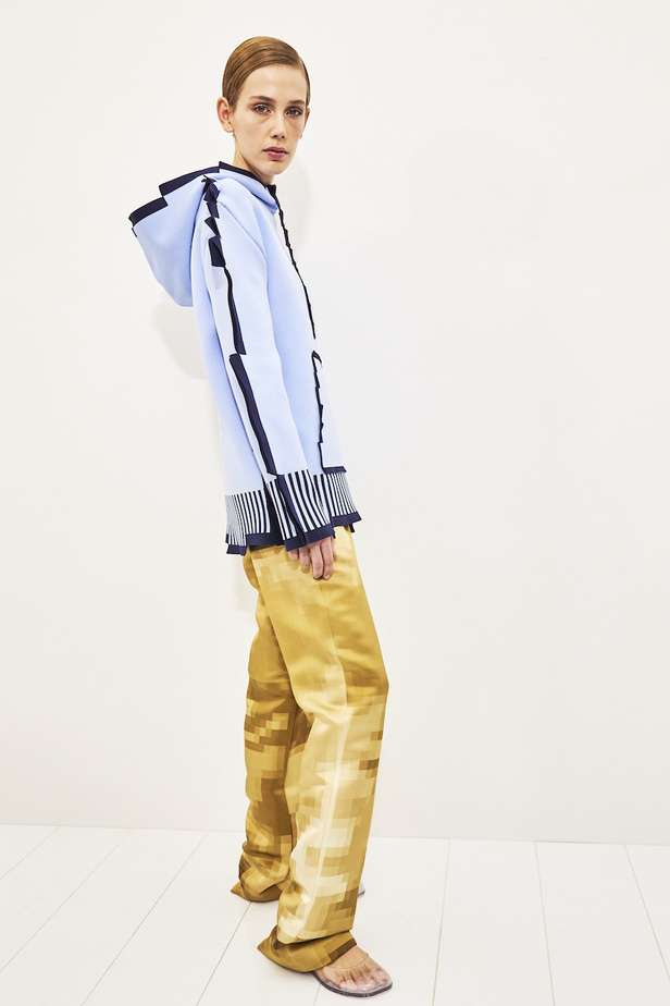 مجموعة Loewe لموسم ربيع وصيف 2023