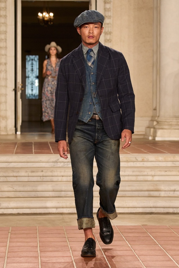 عالم Ralph Lauren يتجلى بأدق تفاصيله في مجموعة ربيع 2023 في جنوب كاليفورنيا لأول مرة على الإطلاق 