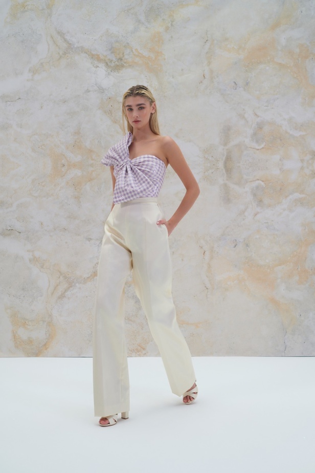 مجموعة Rami Al Ali لربيع وصيف 2023 صورة مُنمّقةً للأناقة المعاصرة