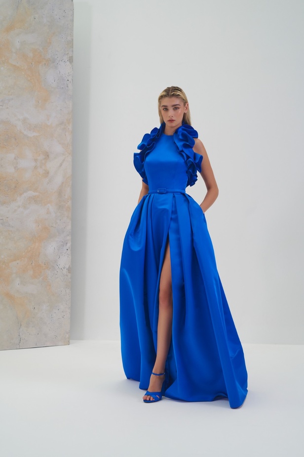 مجموعة Rami Al Ali لربيع وصيف 2023 صورة مُنمّقةً للأناقة المعاصرة