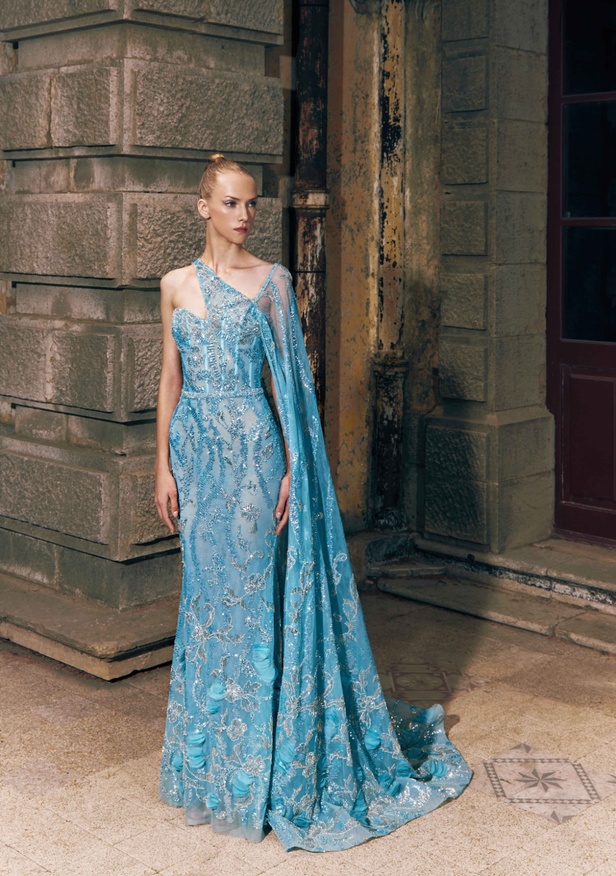 مجموعة Tony Ward لربيع 2023 انفجار ألوان استثنائية 