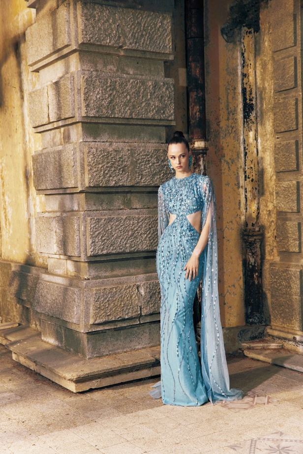 مجموعة Tony Ward لربيع 2023 انفجار ألوان استثنائية 