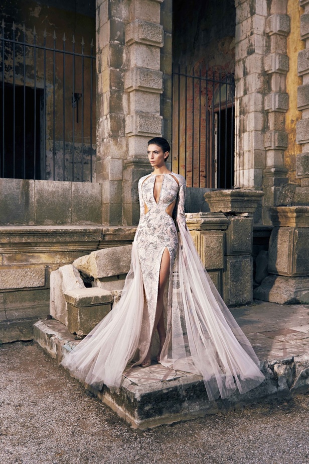 مجموعة Tony Ward لربيع 2023 انفجار ألوان استثنائية 