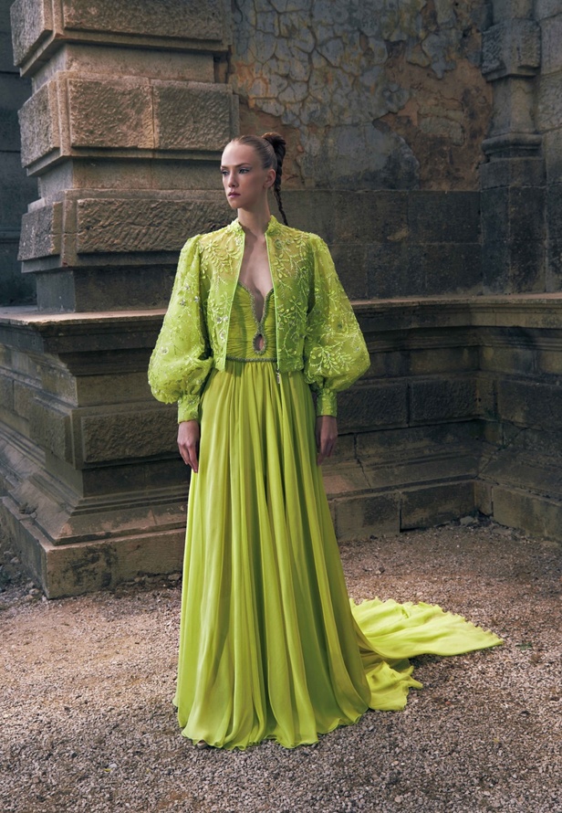 مجموعة Tony Ward لربيع 2023 انفجار ألوان استثنائية 