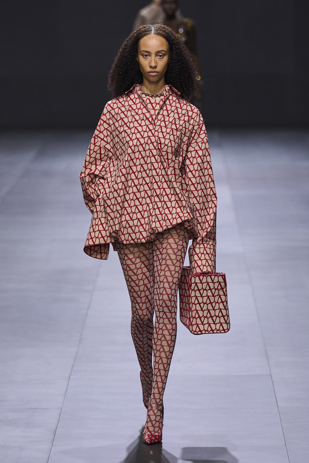 من مجموعة فالنتينو لموسم ربيع وصيف 2023