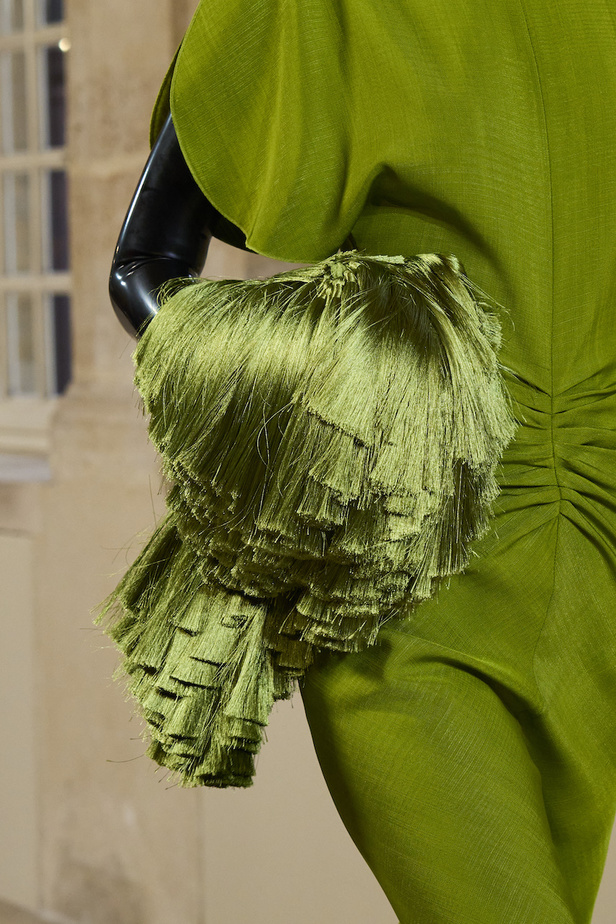 مجموعة Victoria Beckham لموسم ربيع وصيف 2023