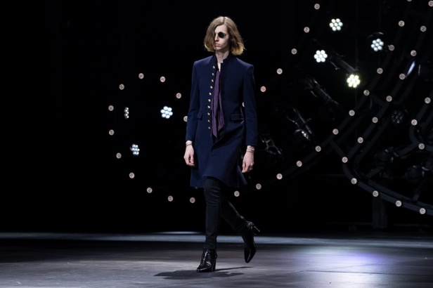 دار Celine تستبق أسبوع الموضة وتكشف عن مجموعة خريف وشتاء 2023