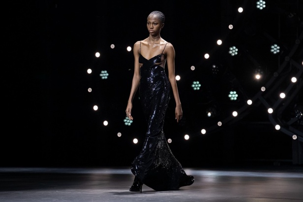 دار Celine تستبق أسبوع الموضة وتكشف عن مجموعة خريف وشتاء 2023