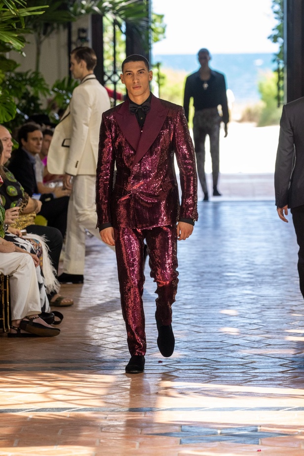 مجموعة Dolce & Gabbana Alta Moda وAlta Sartoria تصاميم فريدة لامرأة فريدة من نوعها