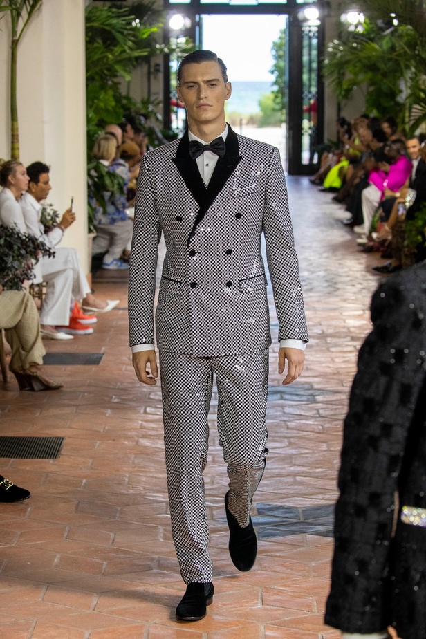 مجموعة Dolce & Gabbana Alta Moda وAlta Sartoria تصاميم فريدة لامرأة فريدة من نوعها