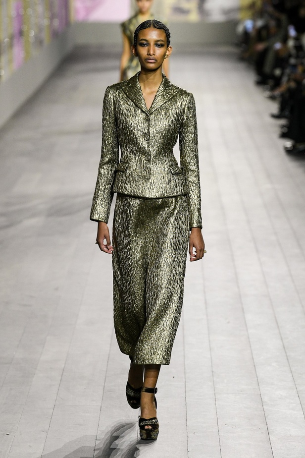 مجموعة Dior للتصاميم الراقية لموسم ربيع وصيف 2023... حِرفة أساسها الفكر