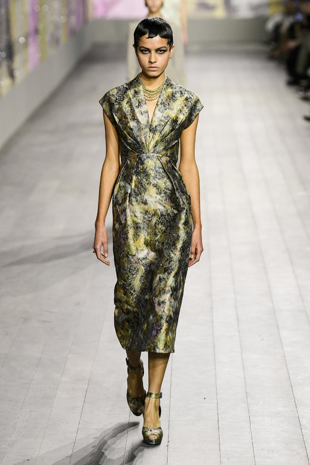 مجموعة Dior للتصاميم الراقية لموسم ربيع وصيف 2023... حِرفة أساسها الفكر