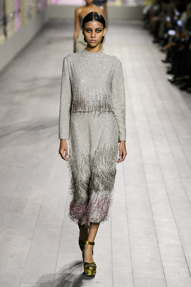 مجموعة Dior للتصاميم الراقية لموسم ربيع وصيف 2023... حِرفة أساسها الفكر